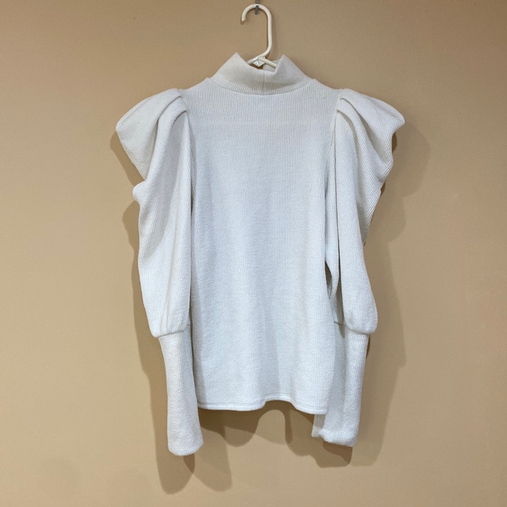 Express Balloon shoulder turtleneck sweater long sleeve top